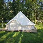 Οργανωμένο κάμπινγκ Glamping Kaliska Łochów