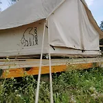 Οργανωμένο κάμπινγκ Glamping Kaliska